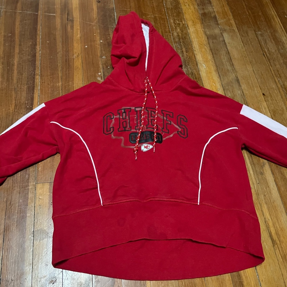 Red NFL Women’s Kansas City Chiefs Hoodie